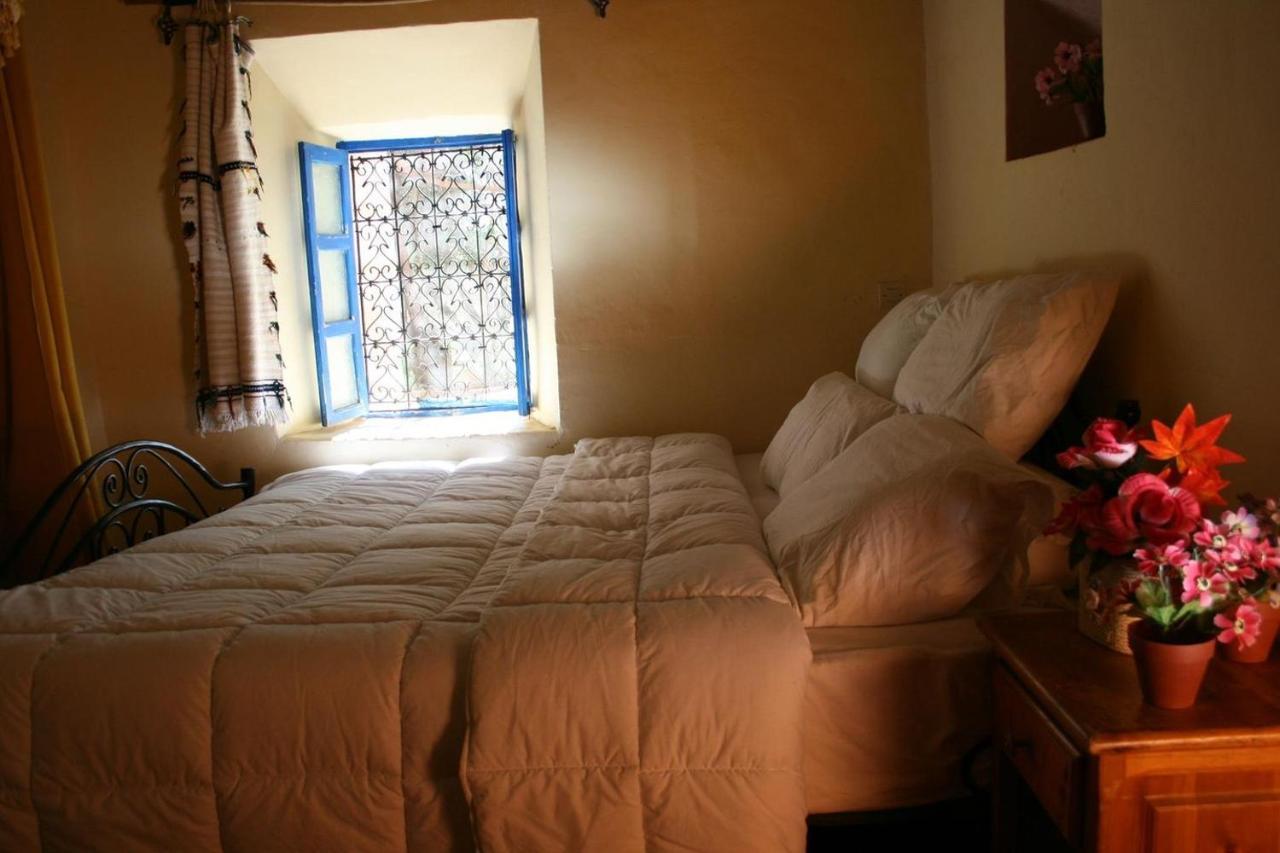 Ecolodge Miss Rose Chez La Famille Boumalne Dades Bagian luar foto