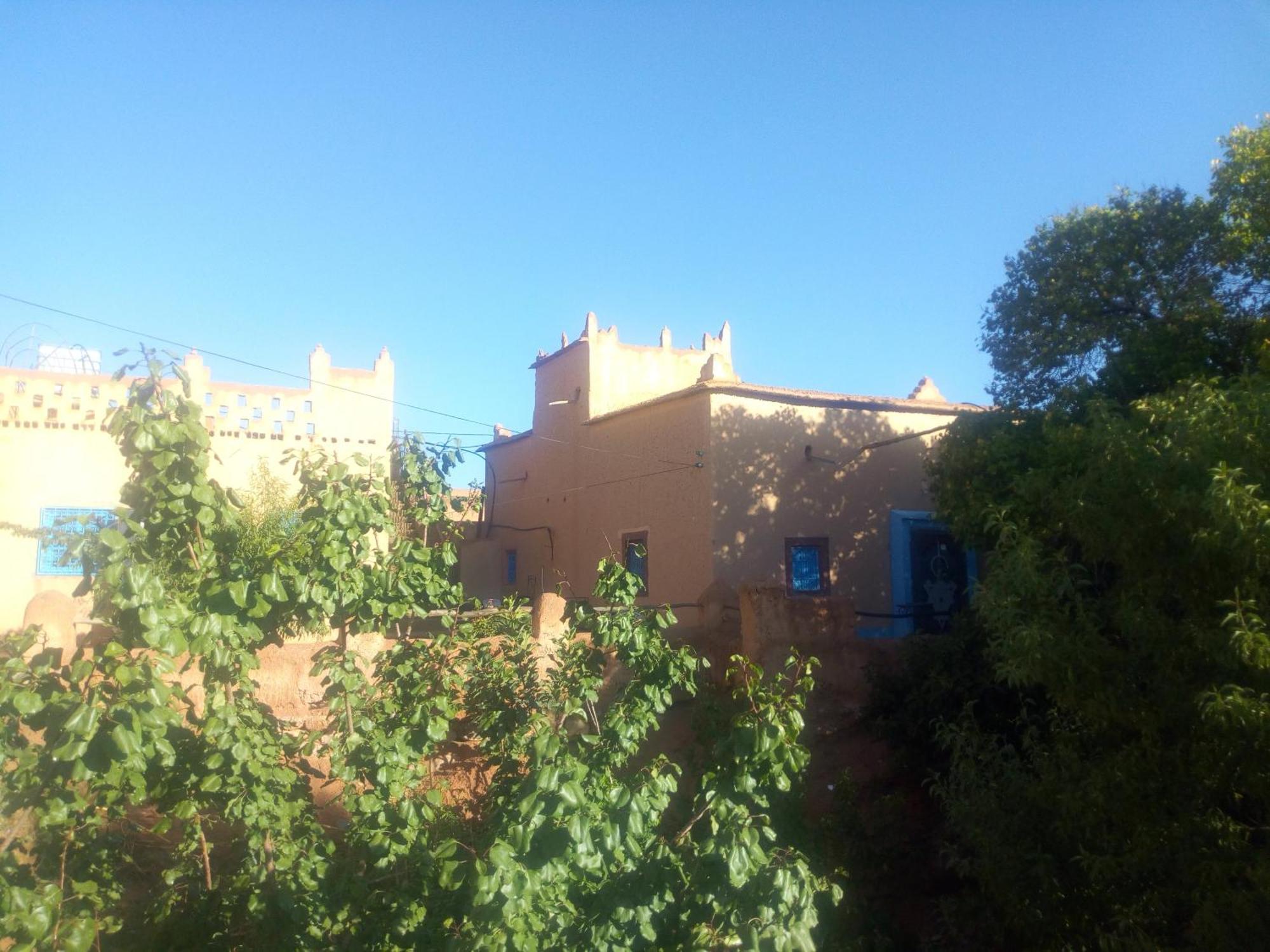 Ecolodge Miss Rose Chez La Famille Boumalne Dades Bagian luar foto